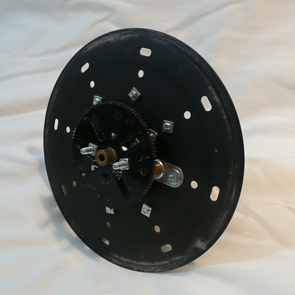 The underside of the turntable