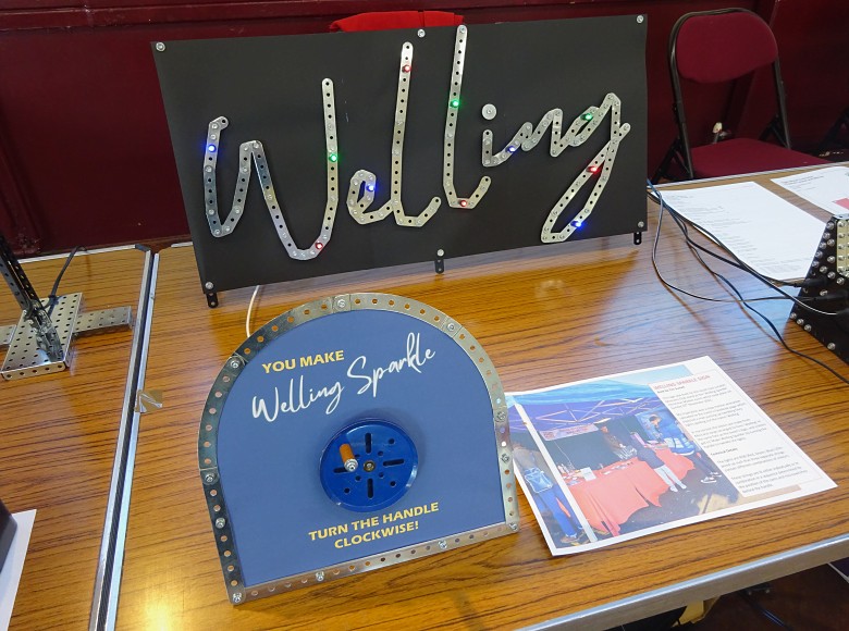 The Welling Sparkle sign and handle